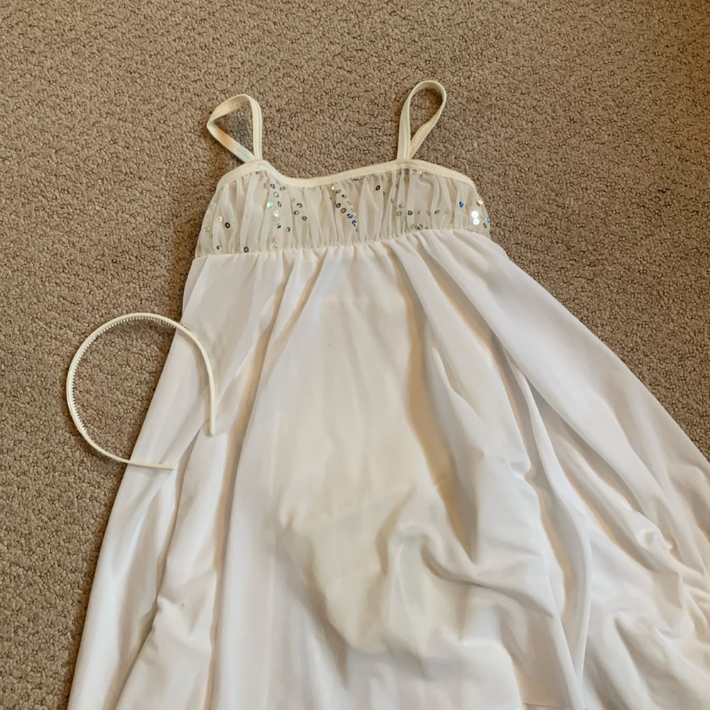WHITE CURTAIN CALL CHILD SIZE MEDIUM FLOWY BALLET COSTUME